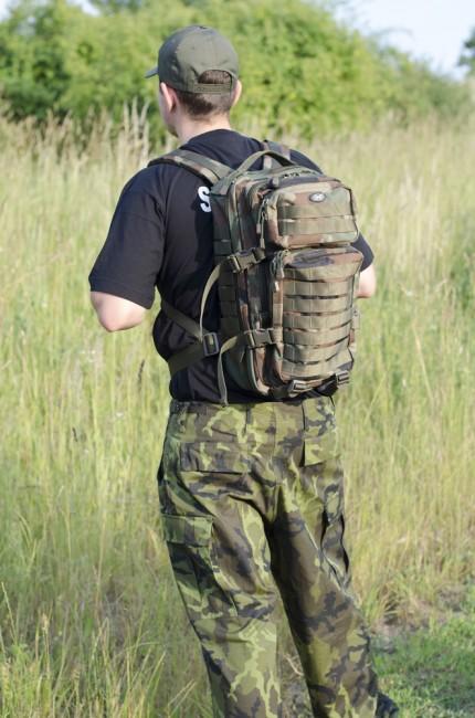 MFH US assault zaino, woodland 30L