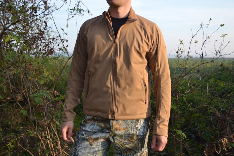 Mil-Tec lite giacca Softshell 3-strati leggera, Coyote