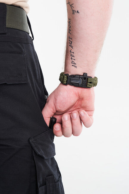 WARAGOD Bazin Paracord Bracelet with Whistle and Flint Starter, Green
