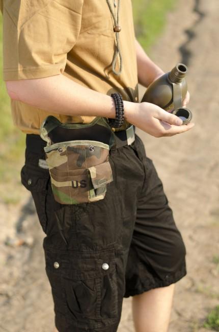 Mil-Tec US borraccia 1l con tazza in alluMinio, Woodland