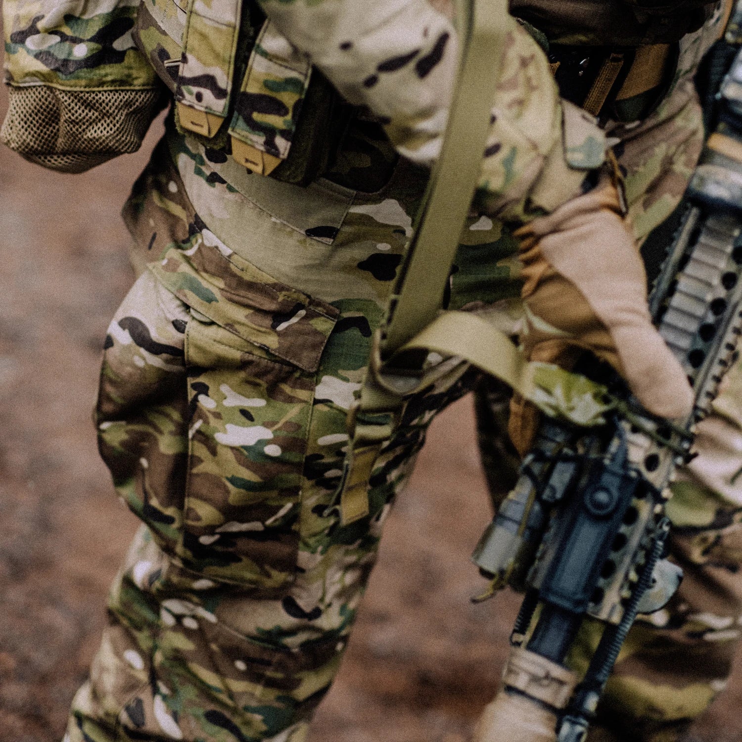 Helikon-Tex MBDU nohavice NyCo Ripstop, Black – v použití 1