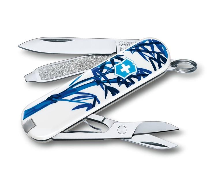 Victorinox Classic Le 2017 coltello tascabile the giant panda