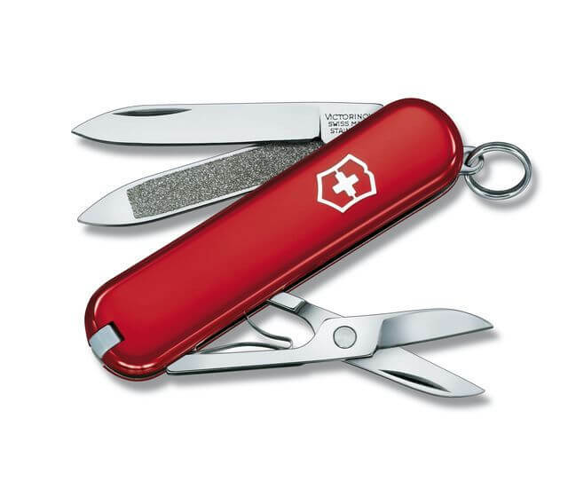 Victorinox Classic Red coltello multifunzione 58 mm, rosso, 7 funzioni, blister