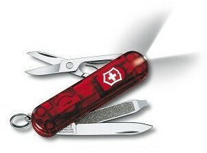 Victorinox SwissLite coltello multifunzione 58 mm, rosso scuro trasparente 7 funzioni